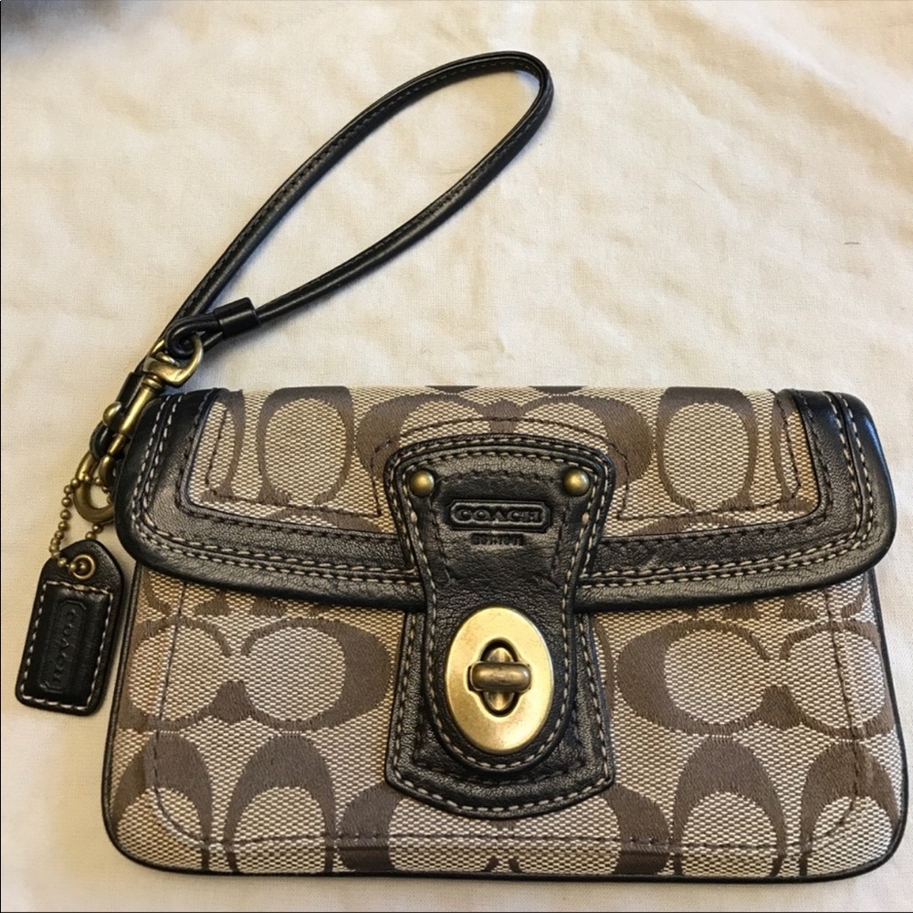 Coach Signature Jacquard Turnlock Wristlet